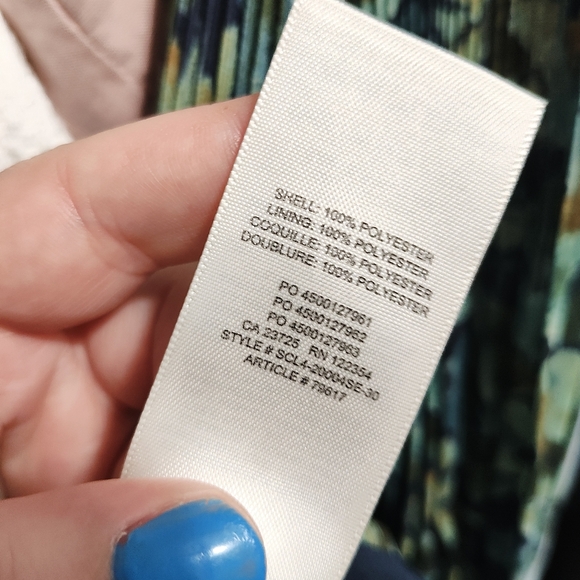 Wilfred Barrio Pleated Chiffon Blouse - Picture 6 of 6